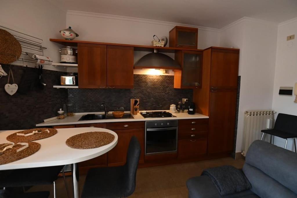 Apartmán A Casa Di Tina Genzano di Roma Exteriér fotografie